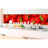 Samolepící tapety za kuchyňskou linku jahody rozměr 350 cm x 60 cm
