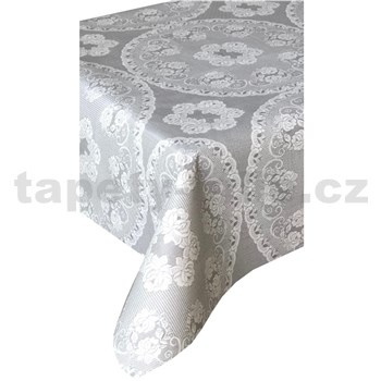 Ubrusy návin 20 m x 140 cm bílé krajky s růžičkami na šedém podkladu