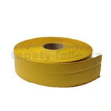 ZBYTKOVÁ METRÁŽ - Podlahová lemovka z PVC samolepící žlutá 5,3 cm x 25 m